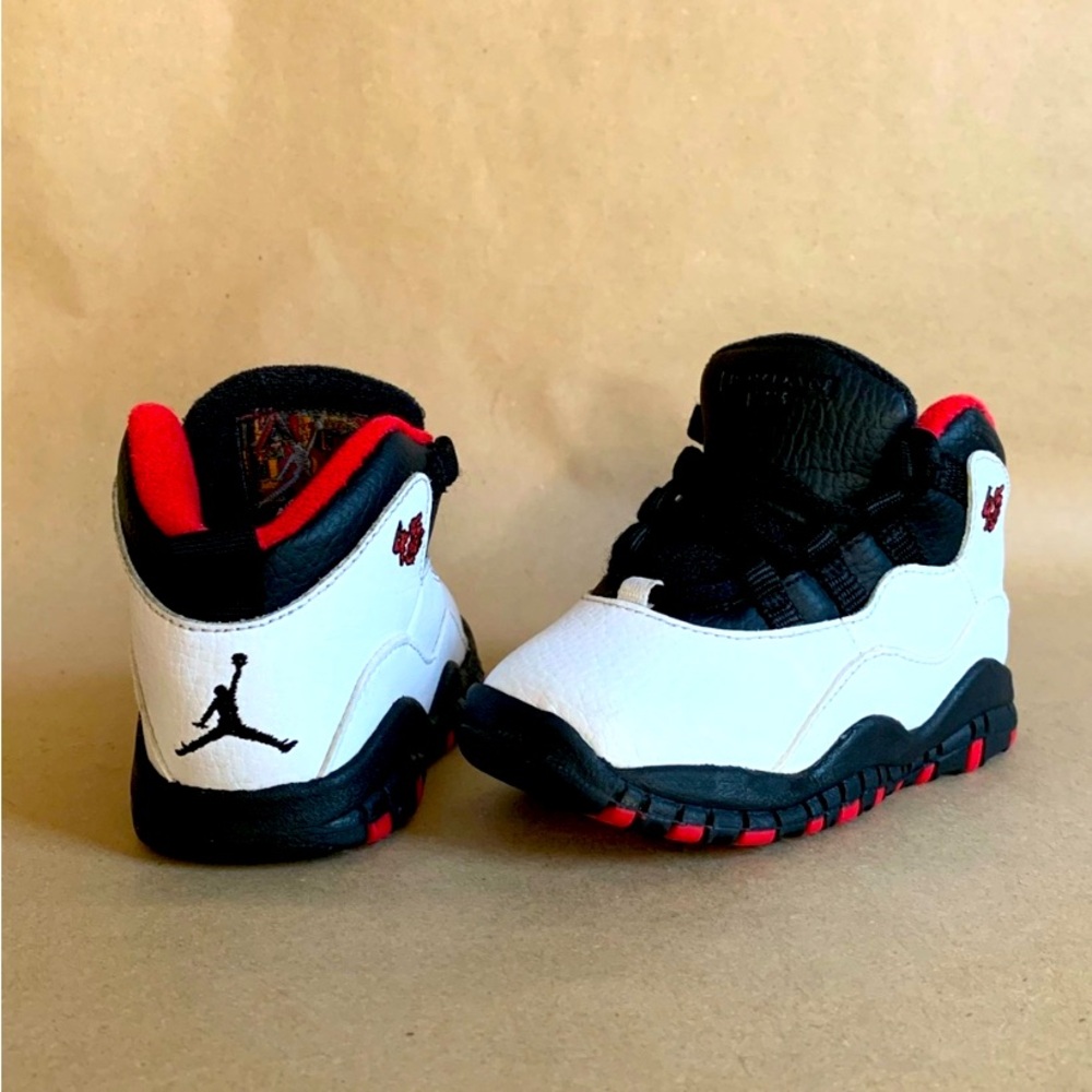 Toddler Retro Jordan 10s size 6